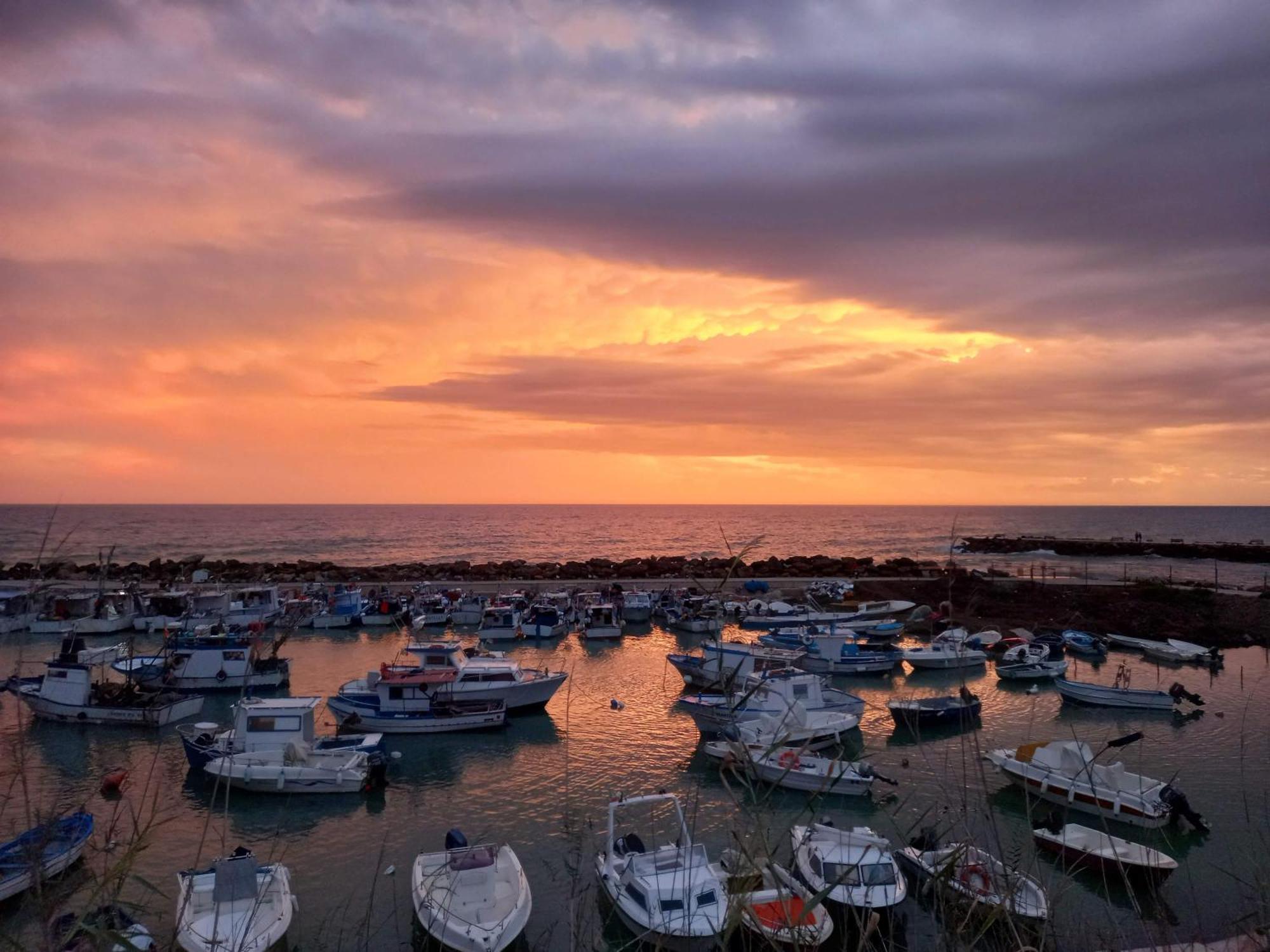 Il Pescatore มารีเนลลา ดี เซลีนุนเต ภายนอก รูปภาพ